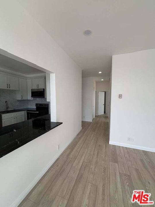 Apartment for rent at 511 San Vicente Blvd #204, Santa Monica, CA 90402