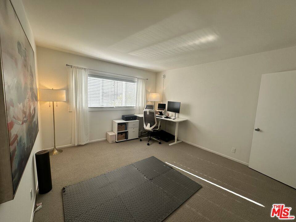 Apartment for rent at 451 S Barrington Ave #202, Los Angeles, CA 90049