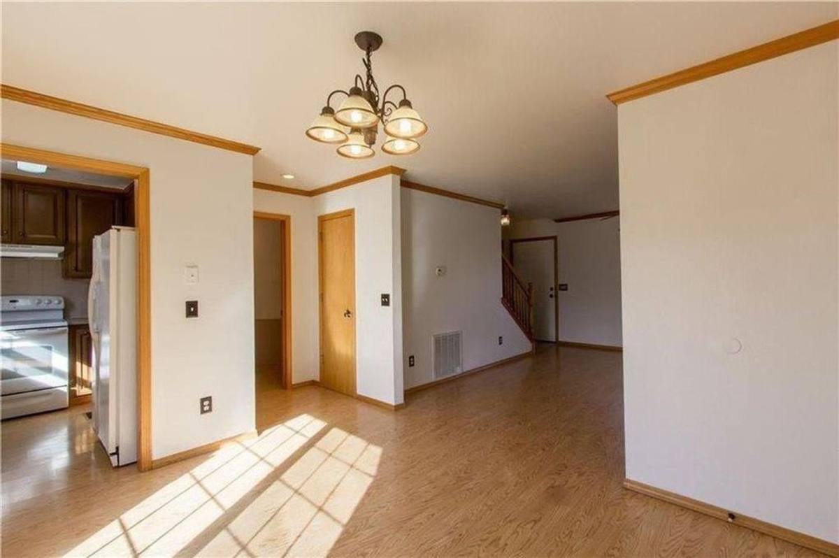 Apartment for rent at 9761 E Plentywood Rd, Bentonville, AR 72712