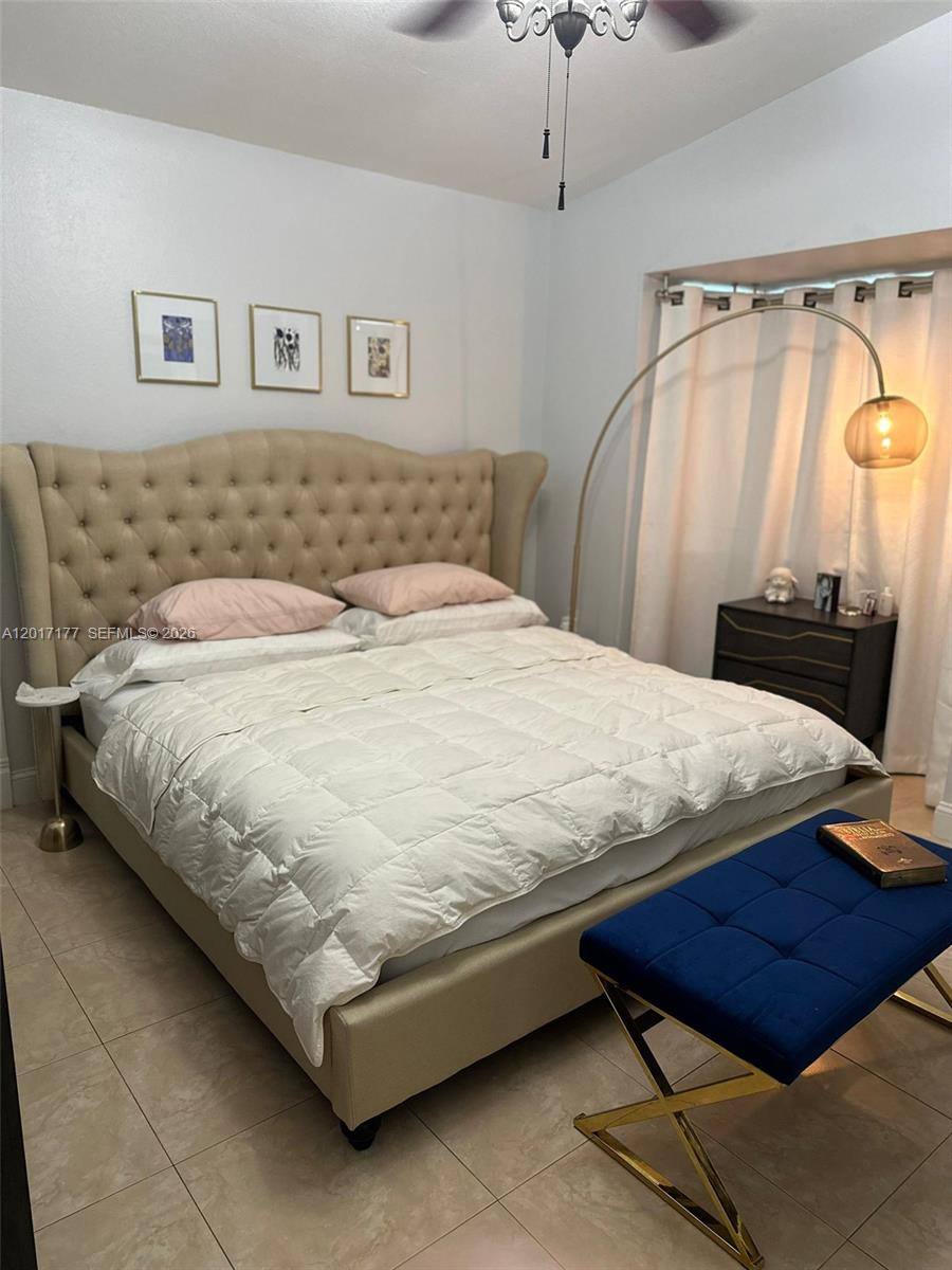 Townhouse for rent at 1595 SW 122nd Ave, Miami, FL 33184