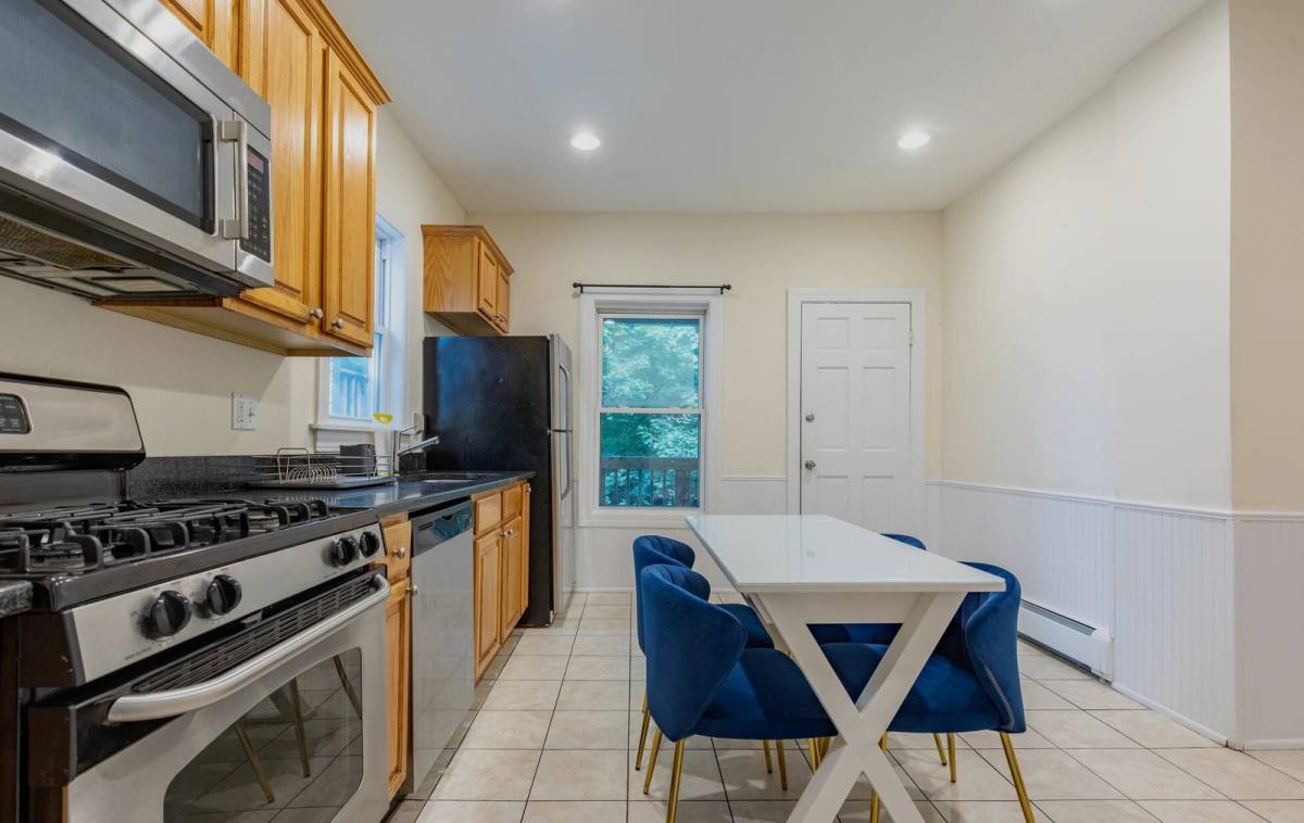Apartment for rent at 61 Hillside St #3, Roxbury Crossing, MA 02120