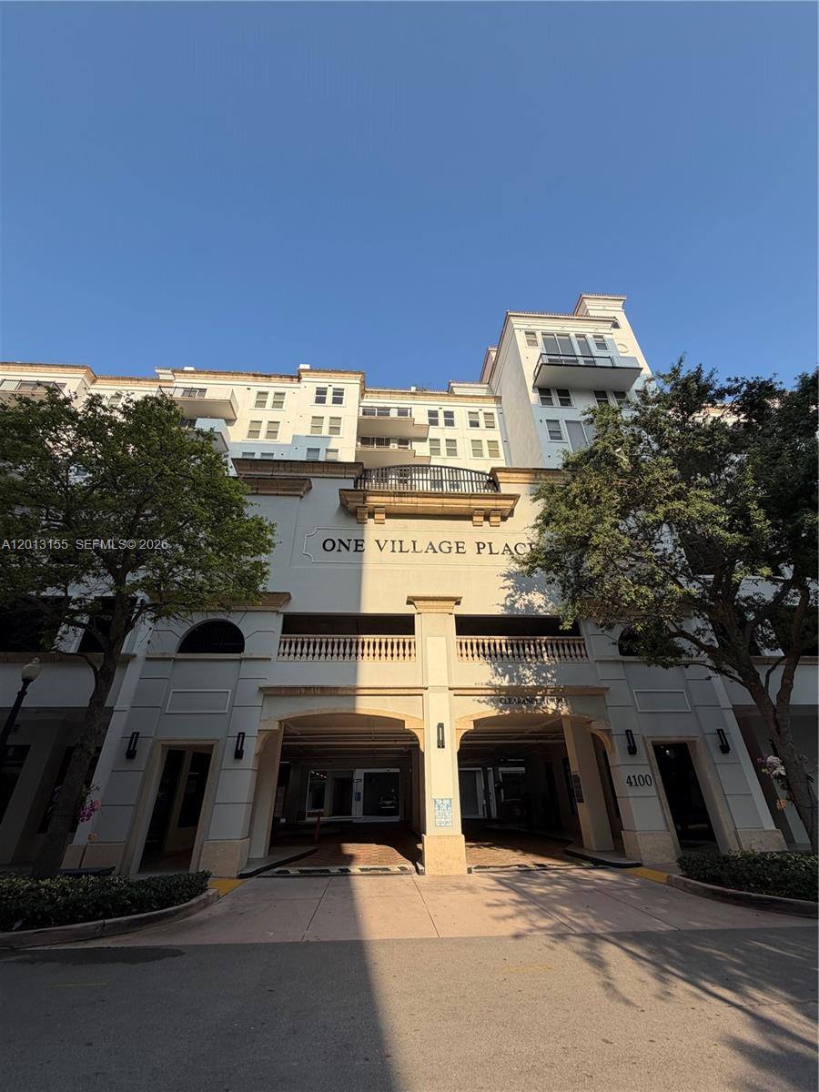 Condo for rent at 4100 Salzedo St #508, Miami, FL 33146