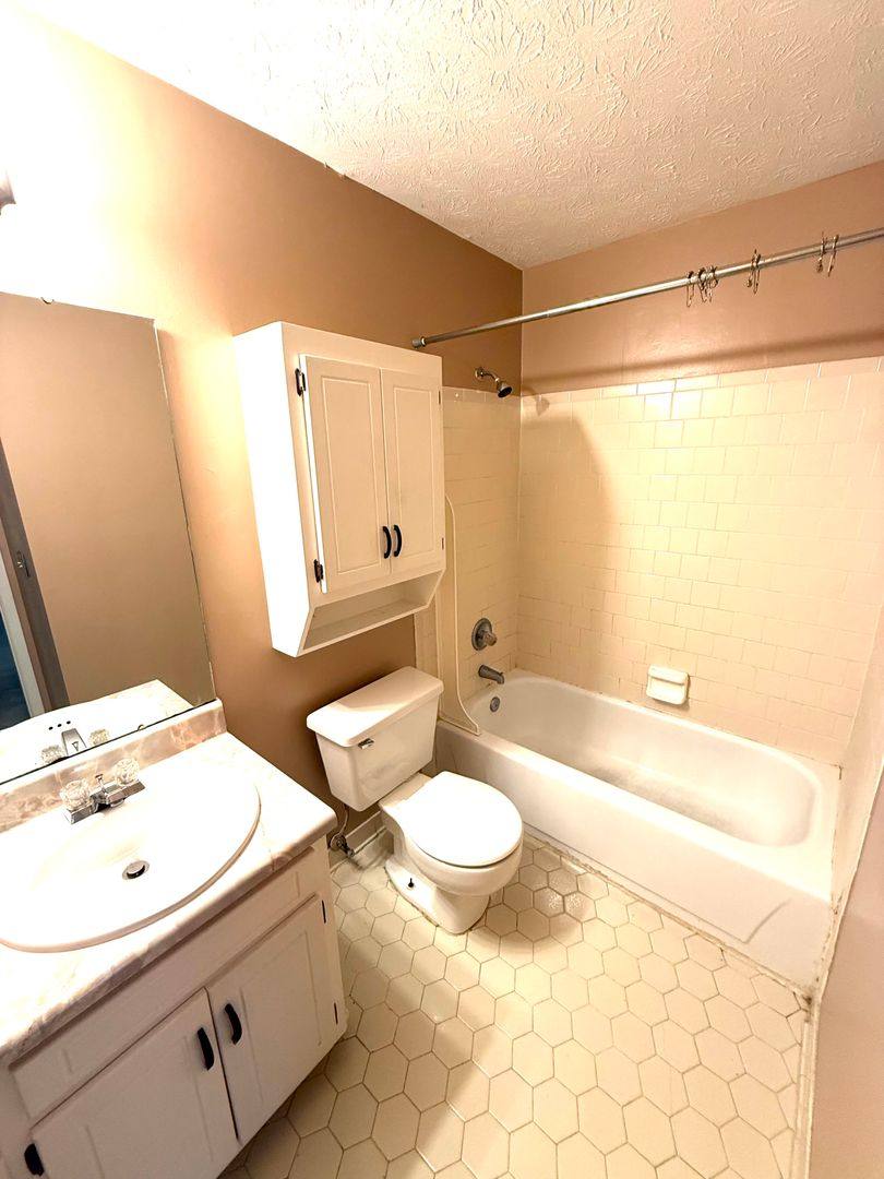 House for rent at 5720 Worchester Dr, Montgomery, AL 36116