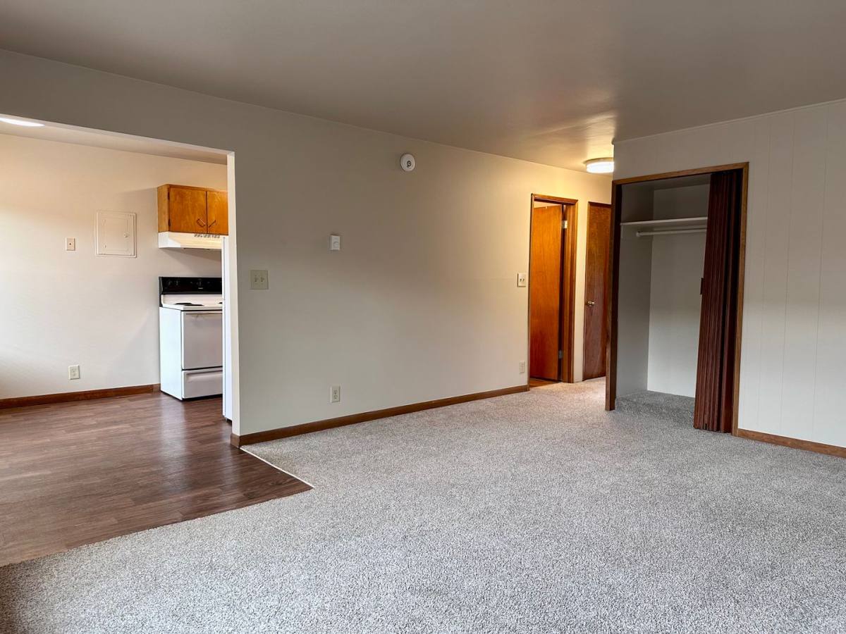 Apartment for rent at 3200 NE 140th St, Seattle, WA 98125