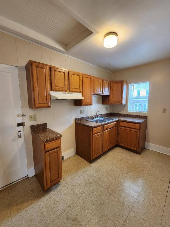 Apartment for rent at 184 Esecond, Xenia, OH 45385