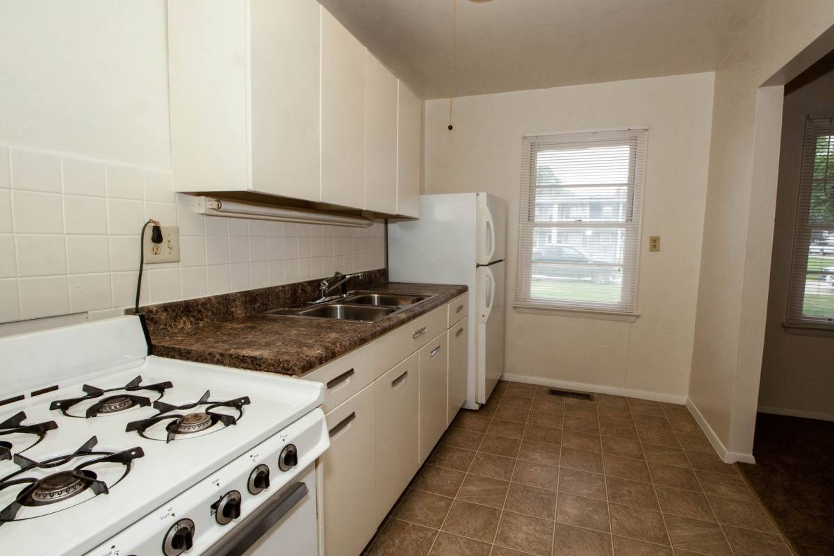 Apartment for rent at 2214 Peirce Ave, Bloomington, IL 61701