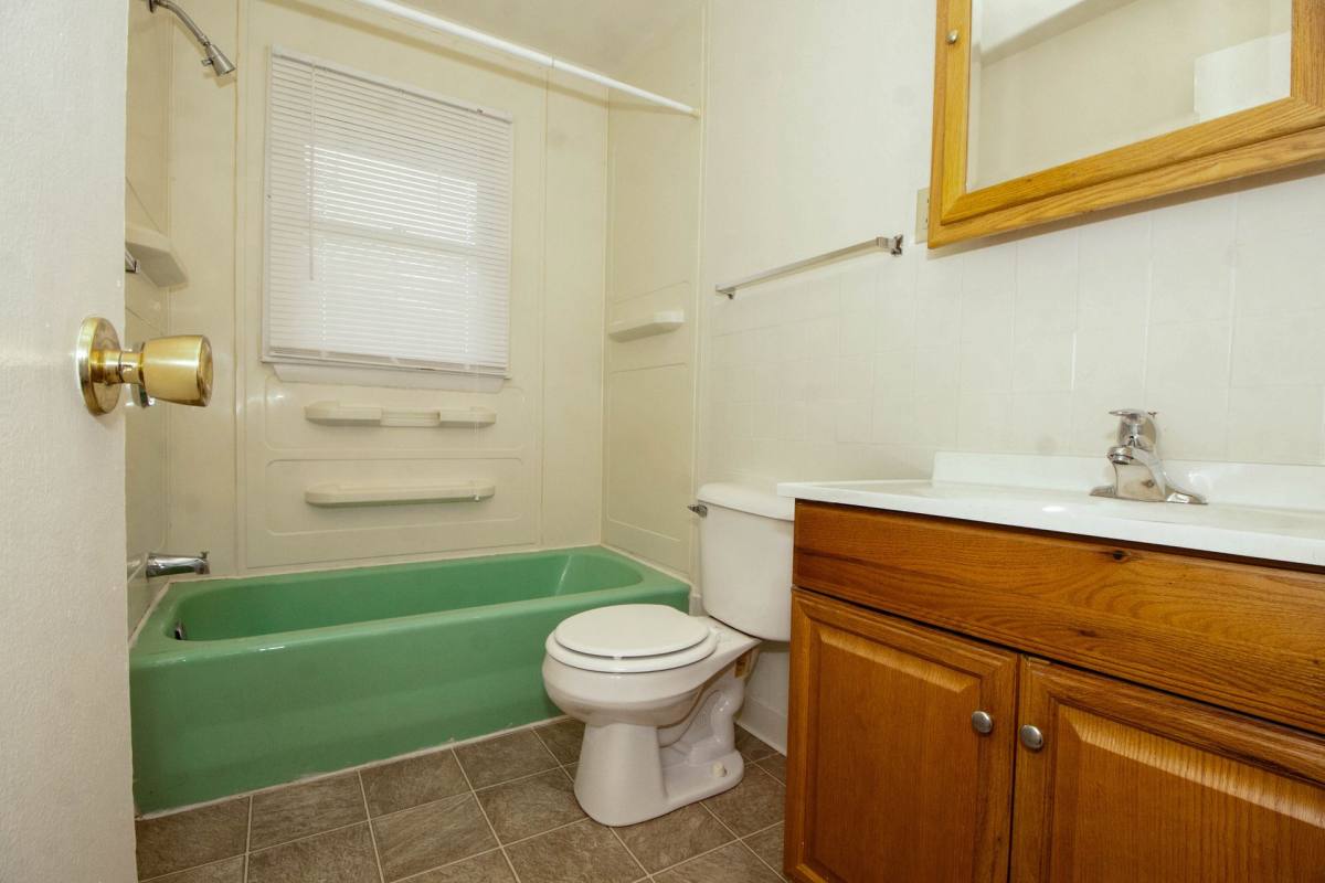 Apartment for rent at 2214 Peirce Ave, Bloomington, IL 61701