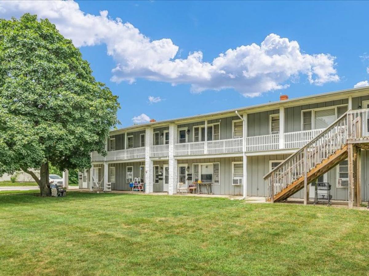 Apartment for rent at 2214 Peirce Ave, Bloomington, IL 61701