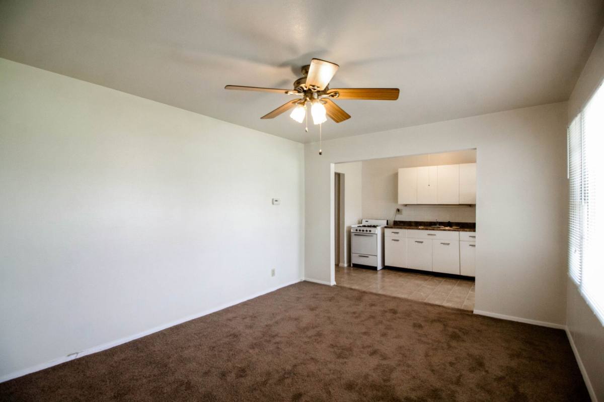 Apartment for rent at 2214 Peirce Ave, Bloomington, IL 61701