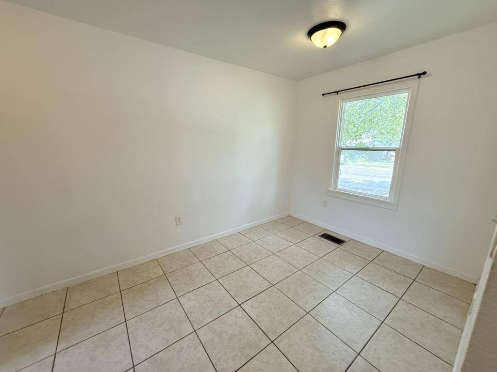 House for rent at 1004 S 3rd, Copperas Cove, TX 76522