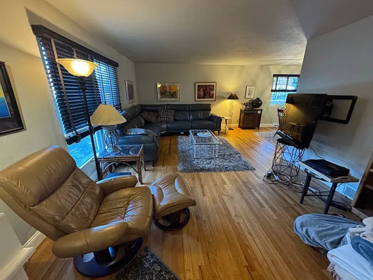 House for rent at 1824 Peachtree Lane, South Bend, IN 46617