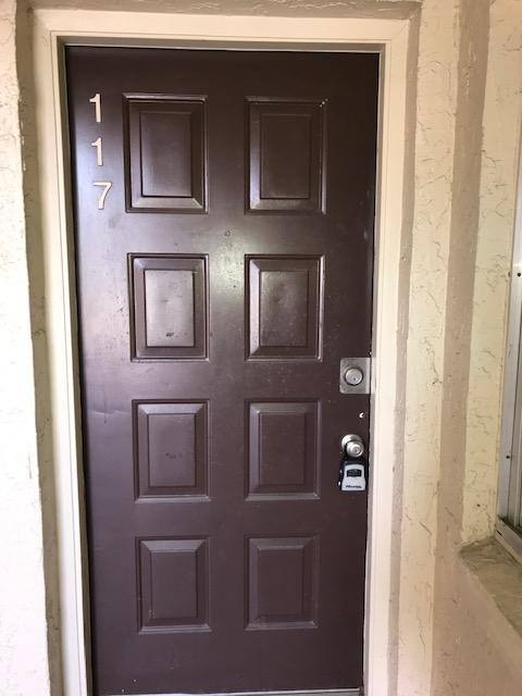 Condo for rent at 6110 Curry Ford Rd #117, Orlando, FL 32822