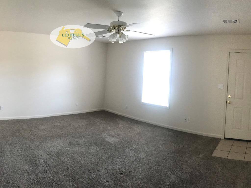 Apartment for rent at 812 Ada St #3, Paragould, AR 72450