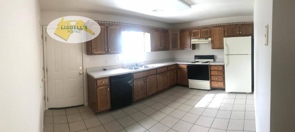 Apartment for rent at 812 Ada St #3, Paragould, AR 72450