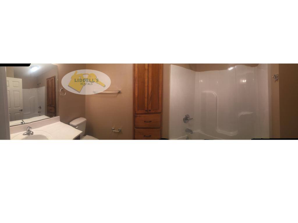 Apartment for rent at 1204 S 8th St #2, Paragould, AR 72450