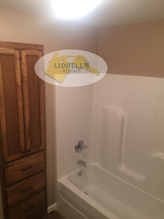 Apartment for rent at 1204 S 8th St #2, Paragould, AR 72450