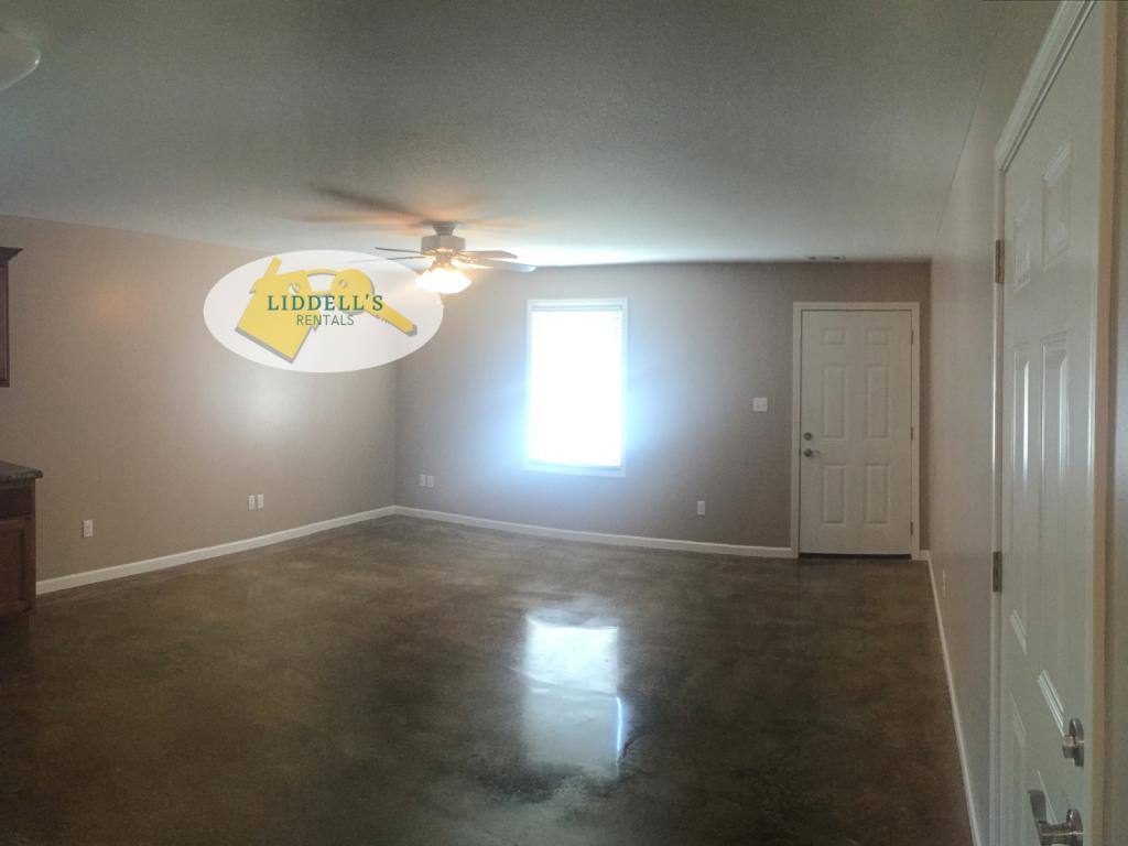 Apartment for rent at 1204 S 8th St #2, Paragould, AR 72450
