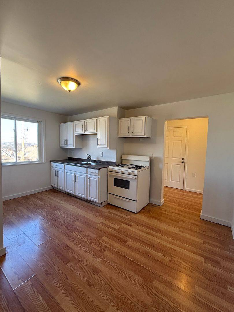 Apartment for rent at 133 E 20th Ave, Homestead, PA 15120
