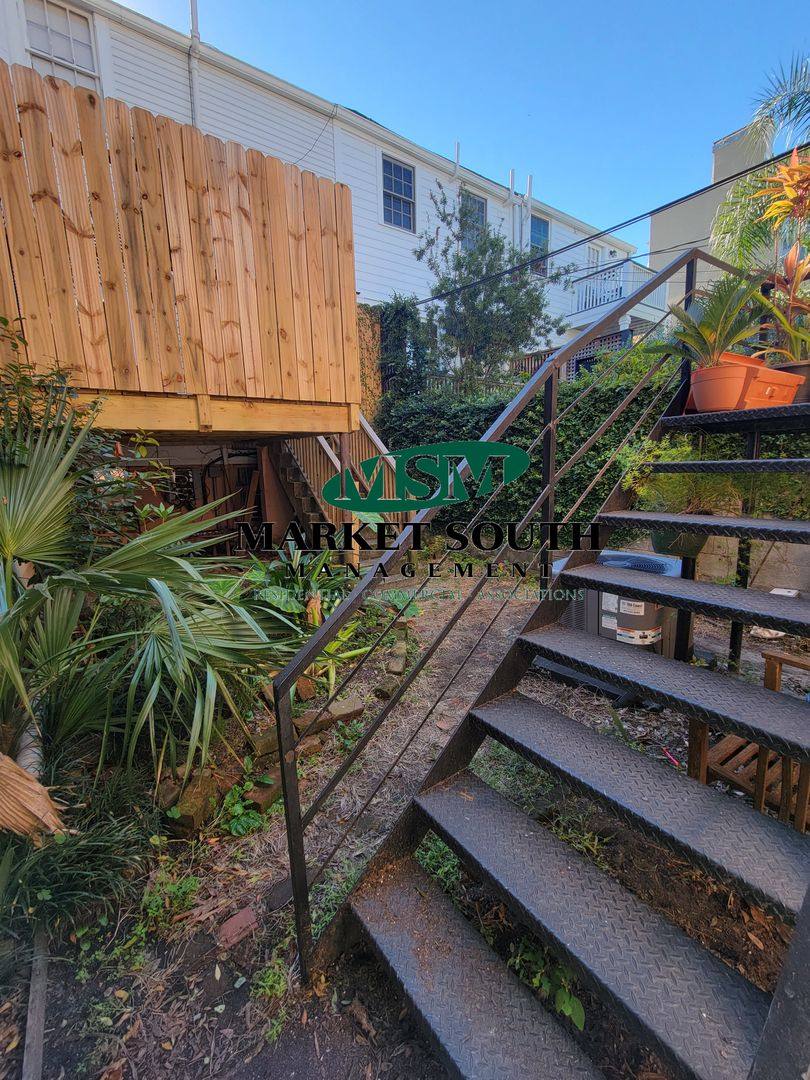 Apartment for rent at 216 1 2 E Charlton Lane, Savannah, GA 31401
