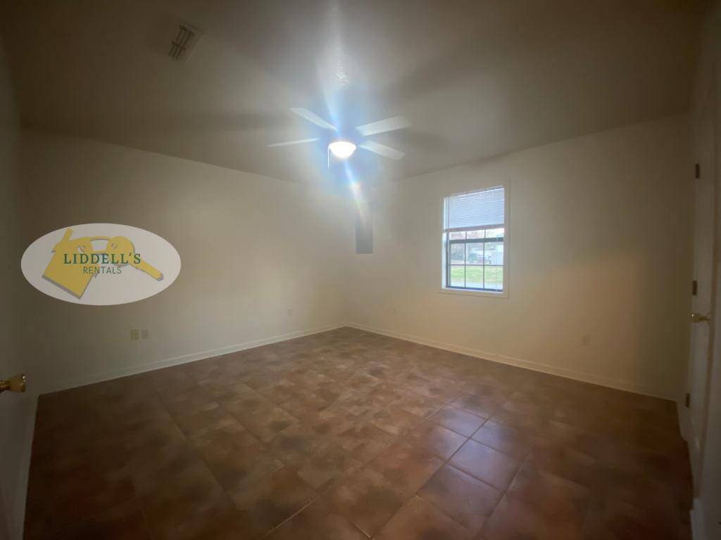Apartment for rent at 700 S 4th St #1, Paragould, AR 72450