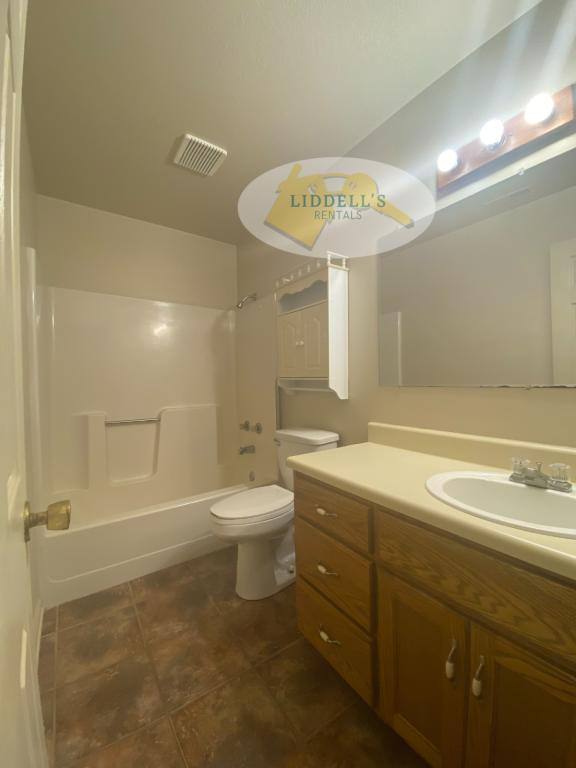 Apartment for rent at 700 S 4th St #1, Paragould, AR 72450