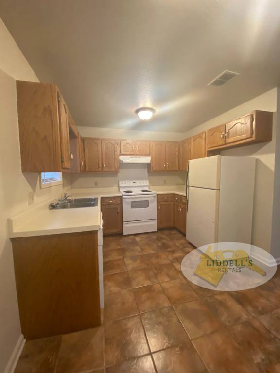 Apartment for rent at 700 S 4th St #1, Paragould, AR 72450