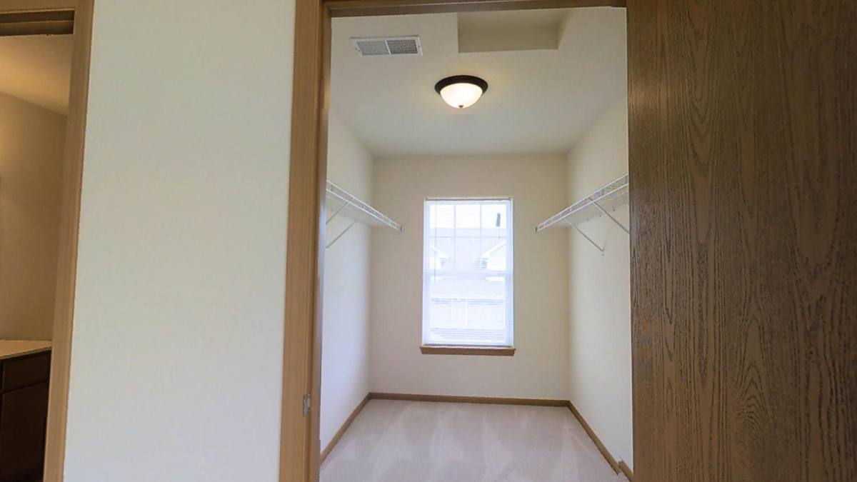 Apartment for rent at 645 Cedar Bluffs Way #39, Slinger, WI 53086
