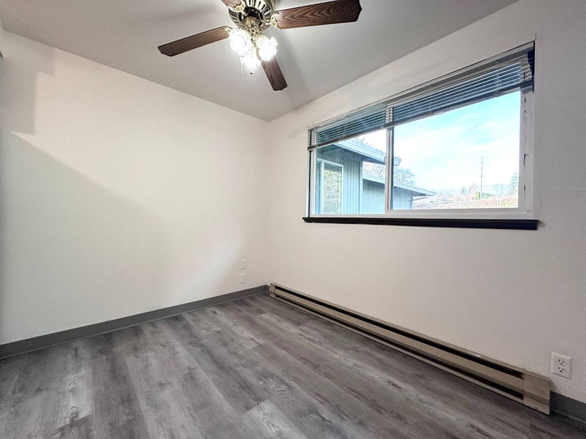 Townhouse for rent at 39910 McCormick Dr, Sandy, OR 97055