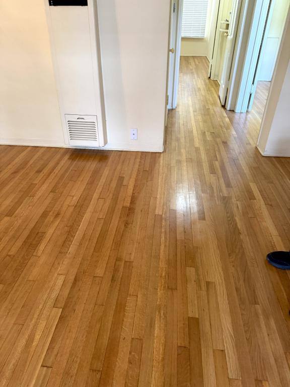 Apartment for rent at 5400 Franklin Ave, Los Angeles, CA 90027