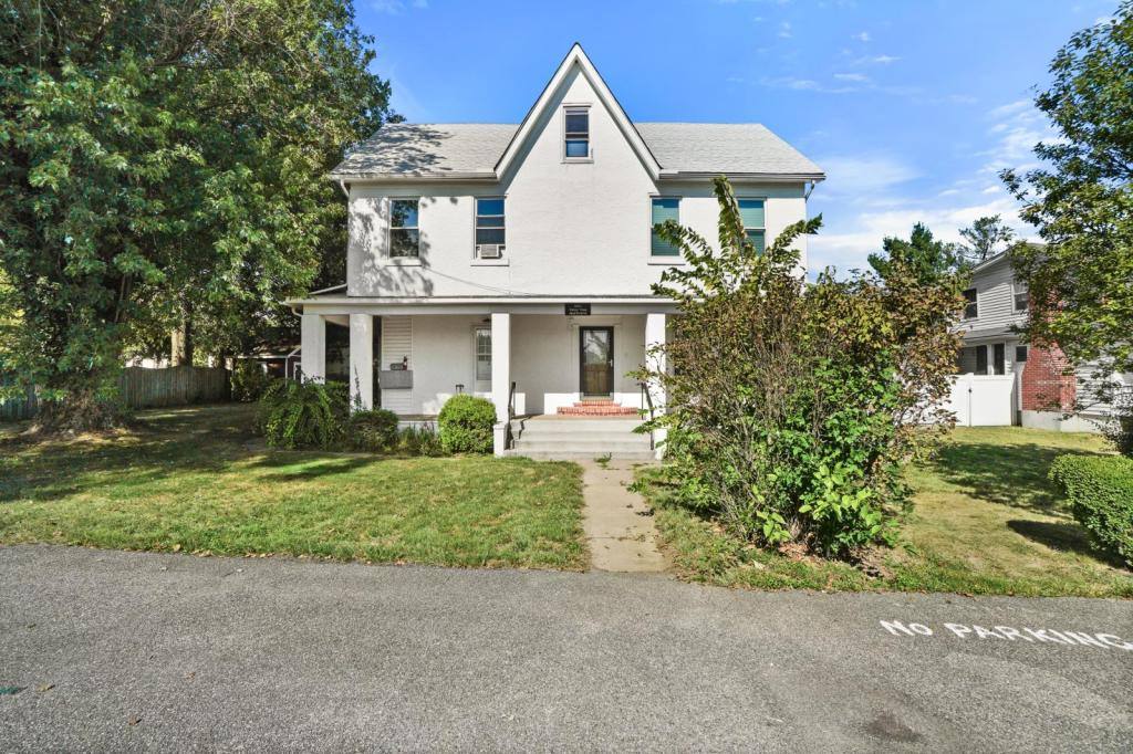 Apartment for rent at 6920 Maryland Ave, Braddock Heights, MD 21714