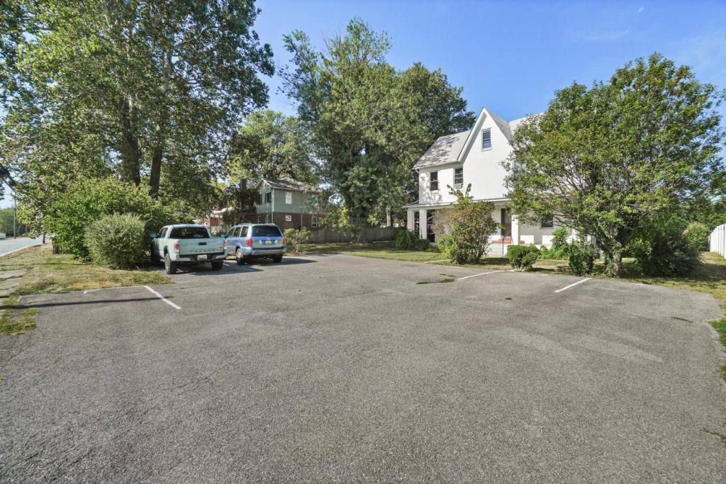 Apartment for rent at 6920 Maryland Ave, Braddock Heights, MD 21714