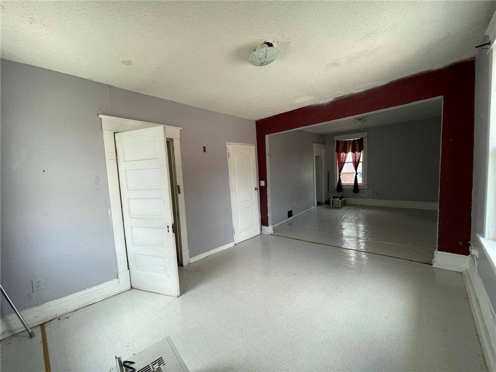 House for rent at 711 Sandusky Ave, Kansas City, KS 66101