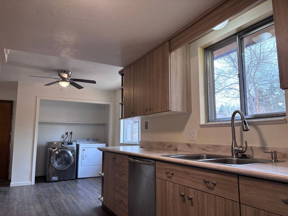 House for rent at 11065 Pinyon Dr, Denver, CO 80234