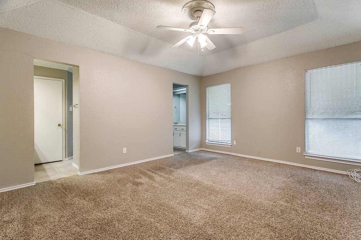 House for rent at 120 NE Alsbury, Burleson, TX 76028