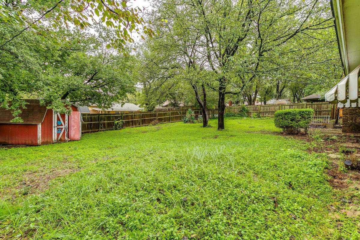 House for rent at 120 NE Alsbury, Burleson, TX 76028
