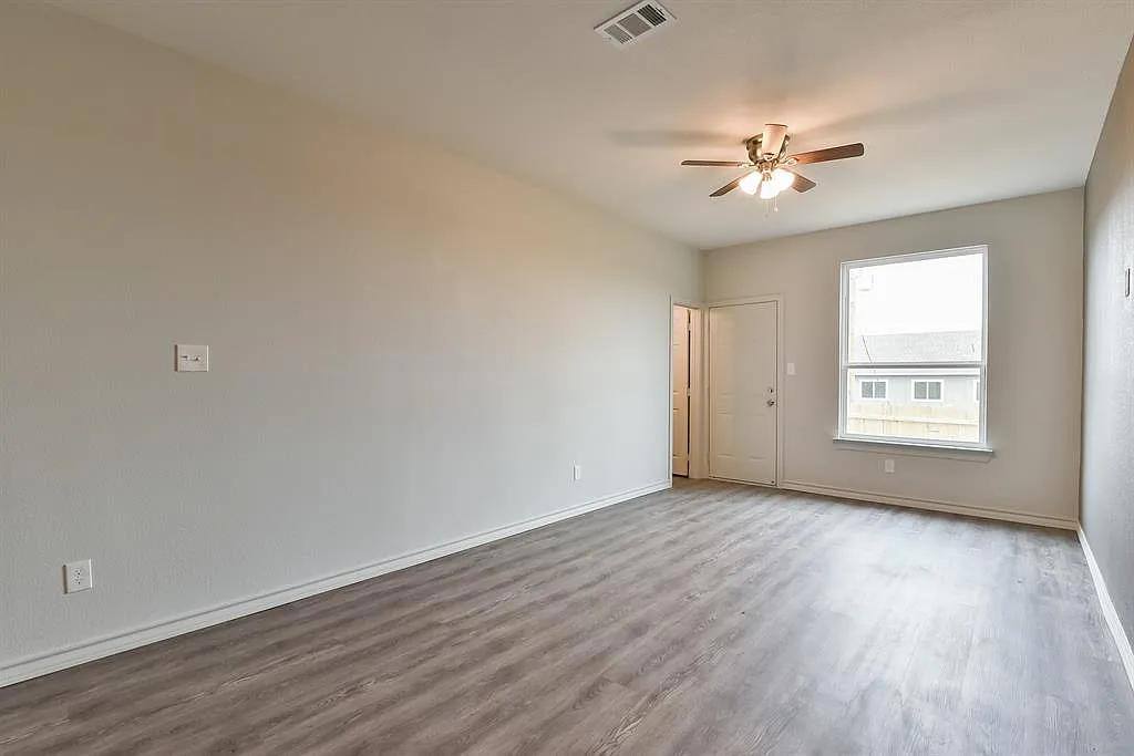 House for rent at 8006 Julie Ave, Fort Worth, TX 76116