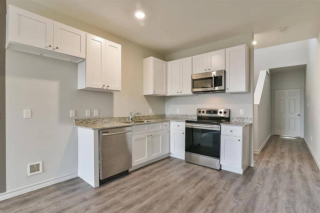 House for rent at 8006 Julie Ave, Fort Worth, TX 76116