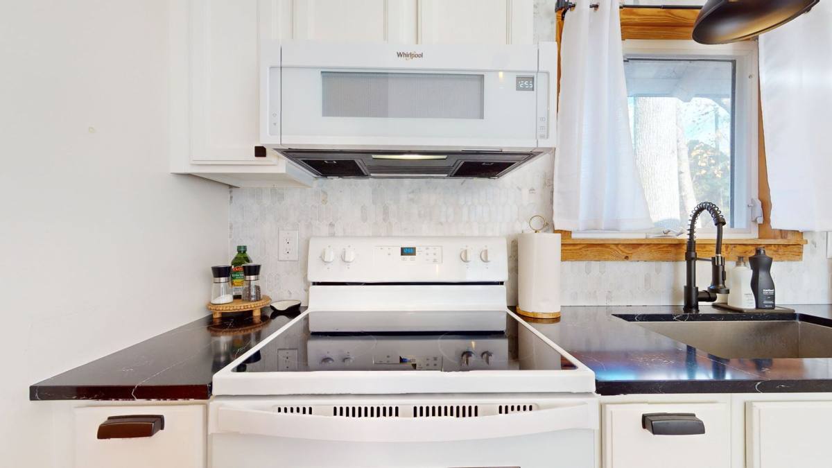 House for rent at 700 Method Rd, Raleigh, NC 27607