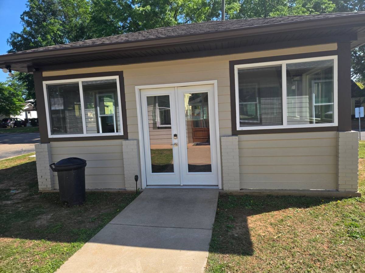 Condo for rent at 1212 12th St, Tuscaloosa, AL 35401