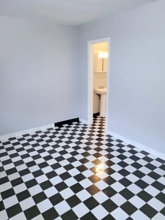 Apartment for rent at 358 E Duncan St, Columbus, OH 43202