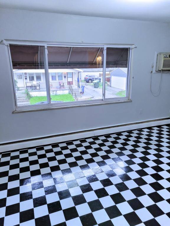 Apartment for rent at 358 E Duncan St, Columbus, OH 43202