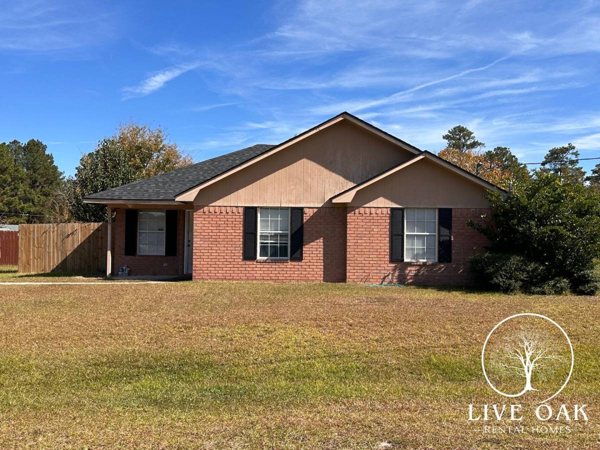 House for rent at 16 Retriever Way, Allenhurst, GA 31301