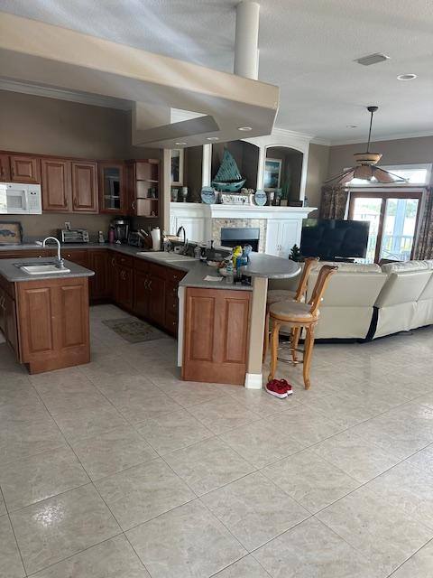 House for rent at 1405 S Riverside Dr, Titusville, FL 32780