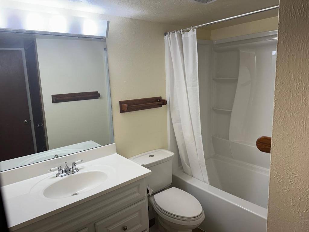 Condo for rent at 645 Manhattan Place #207, Boulder, CO 80303