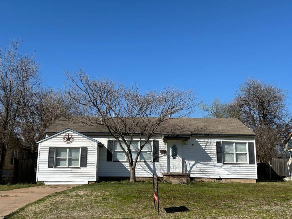 House for rent at 1907 NW Euclid Ave, Lawton, OK 73507