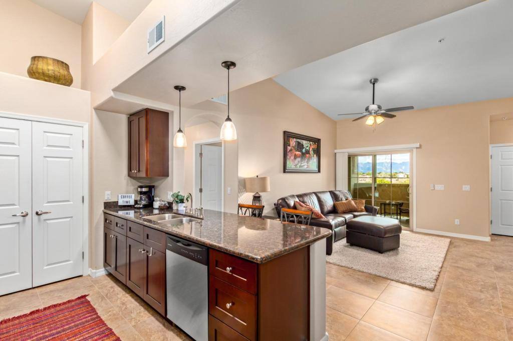 Condo for rent at 10136 E Southern Ave, Mesa, AZ 85209