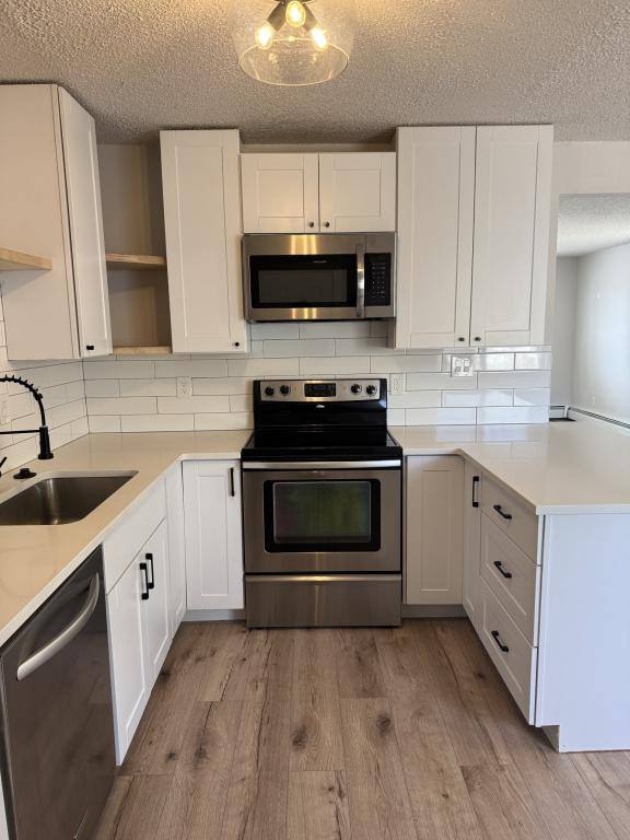 Townhouse for rent at 3068 S Delaware St, Englewood, CO 80110