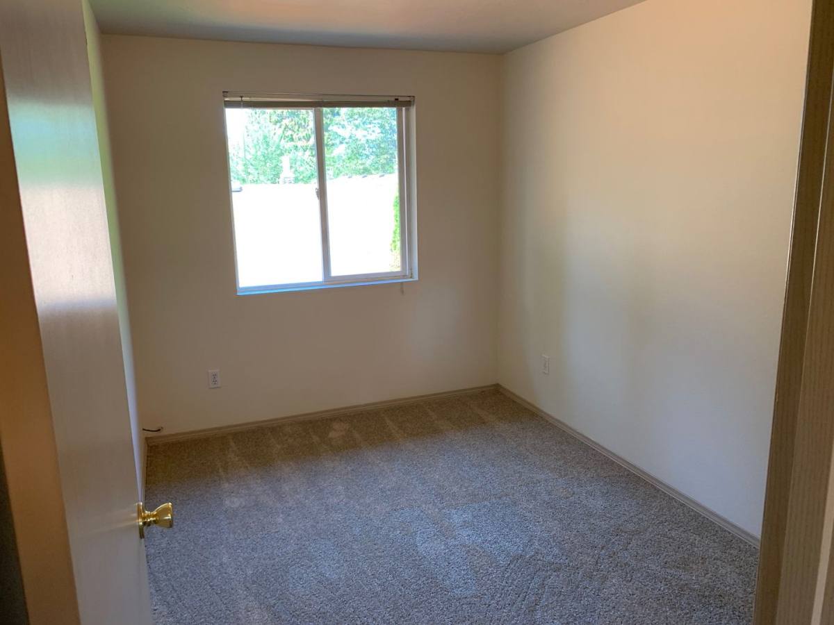 Townhouse for rent at 1060-1074 W Ida St, Stayton, OR 97383