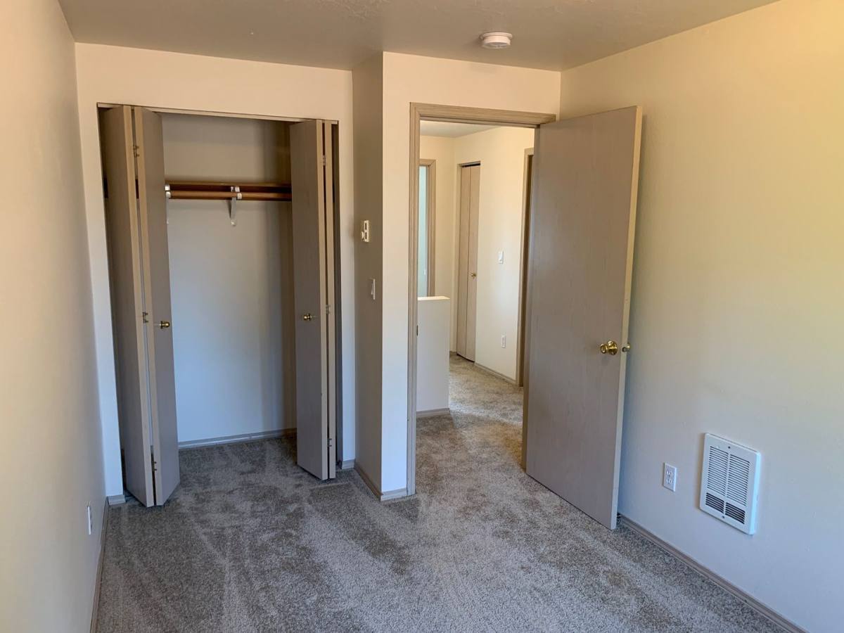 Townhouse for rent at 1060-1074 W Ida St, Stayton, OR 97383