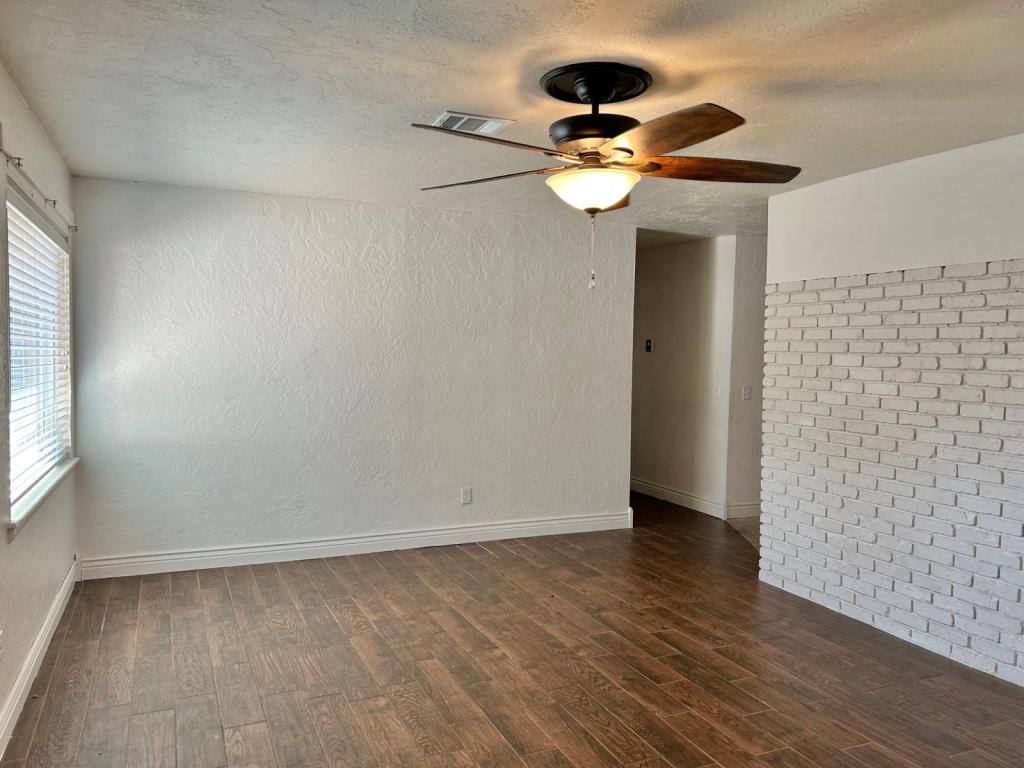 House for rent at 16 NW 58th St, Lawton, OK 73505
